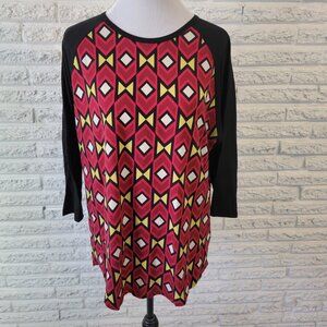 LuLaRoe 2XL Plus Size Randy Tee Red Black Geometric Raglan 3/4 Sleeve GEO50E